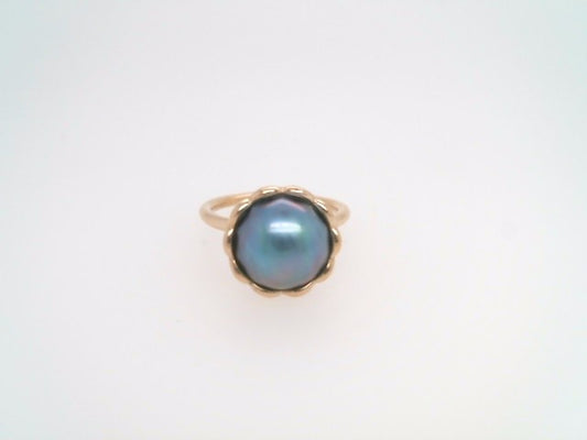 Vintage 14 Karat Yellow Gold 11 Mm Bluish Grey Mabe Pearl Ring With Scalloped Style Setting