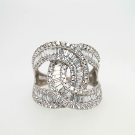 Vintage 14 Karat White Gold Baguettte & Round Diamond Interlocking "Swirl" Design Ring