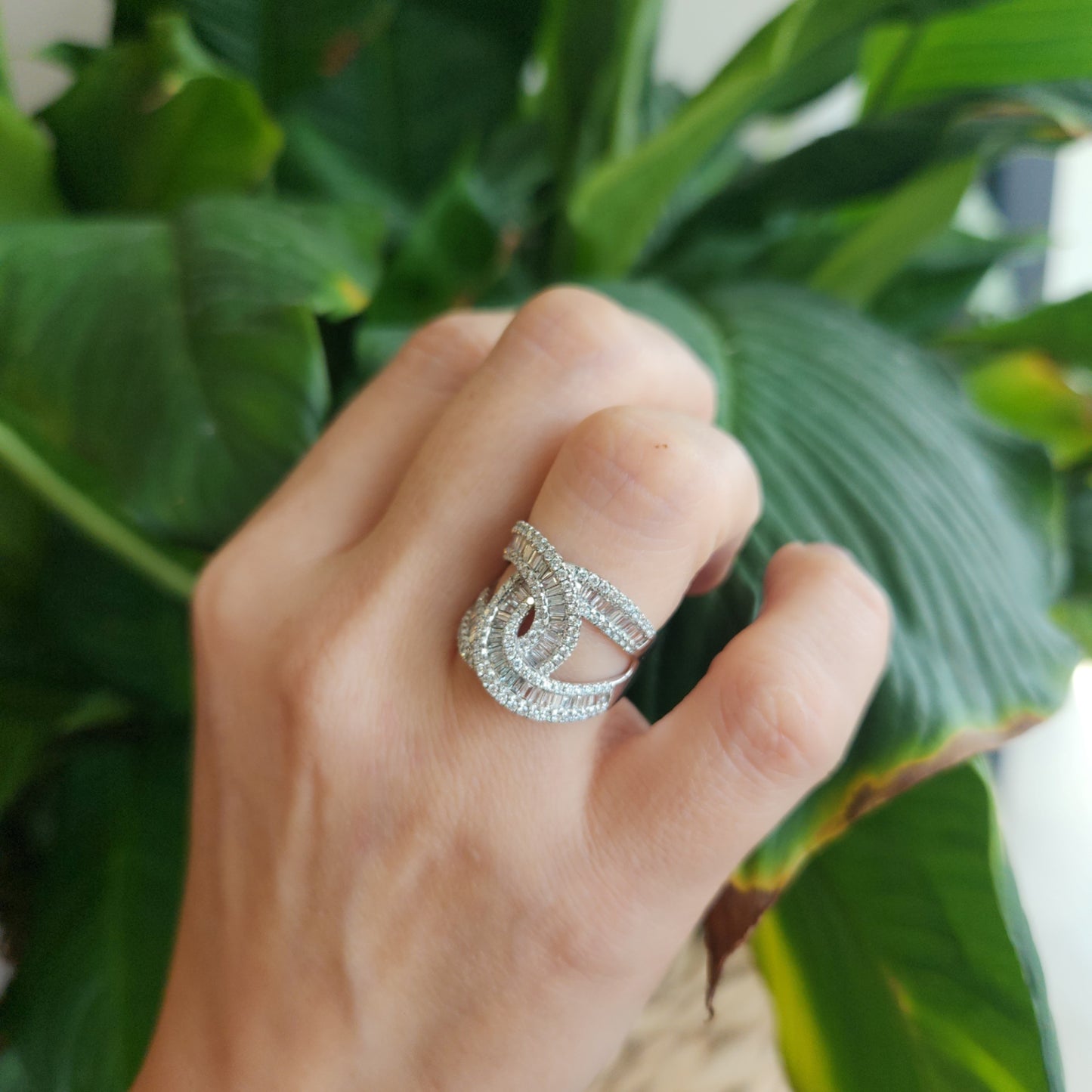 Vintage 14 Karat White Gold Baguettte & Round Diamond Interlocking "Swirl" Design Ring