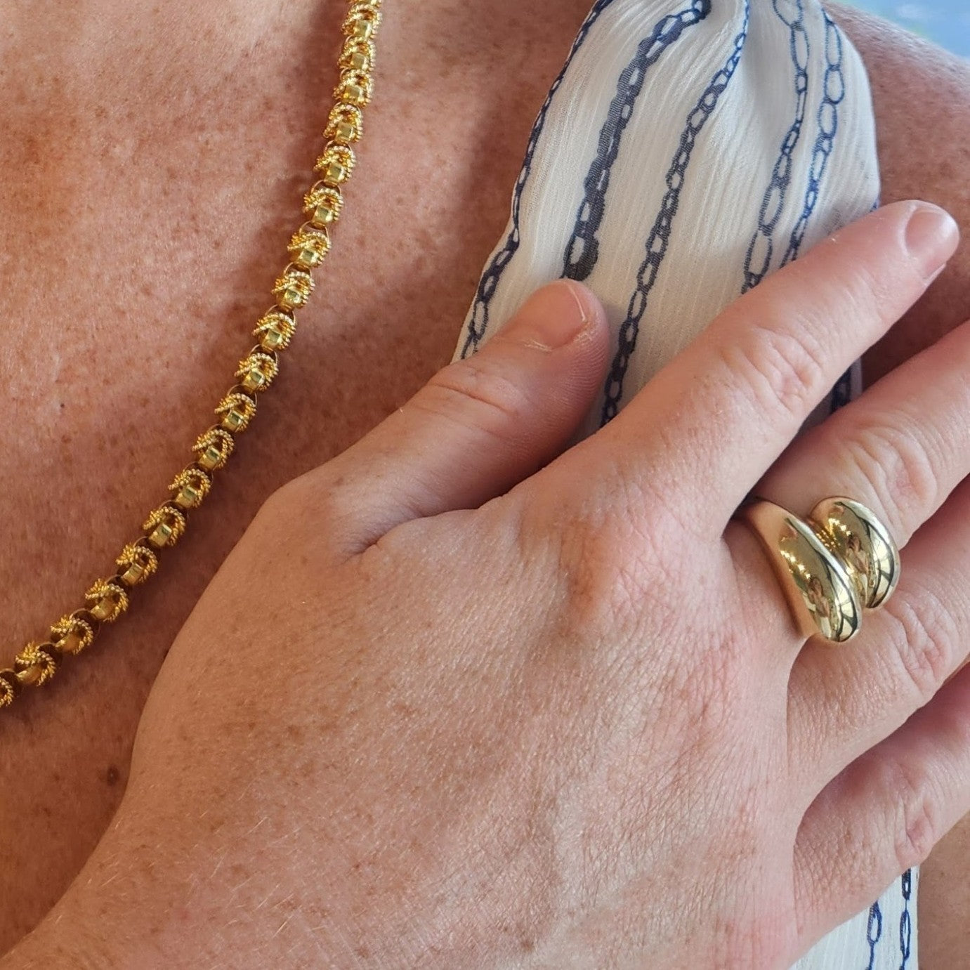Vintage 14 Karat Yellow Gold Sculptured Bypass Ring