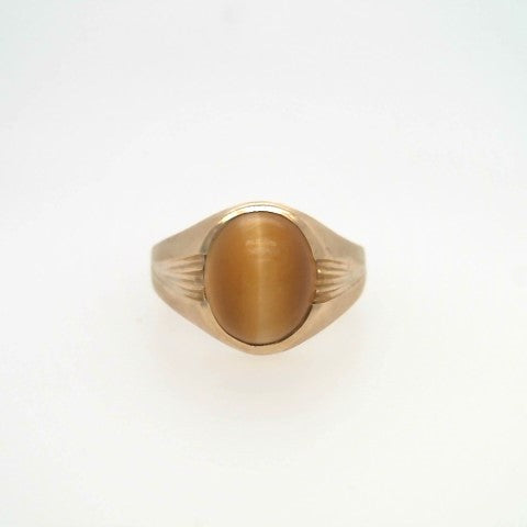 * Online Clearance * Vintage 14 Karat Yellow Gold Oval Cabochon Tiger's Eye Ring With Brushed Finish