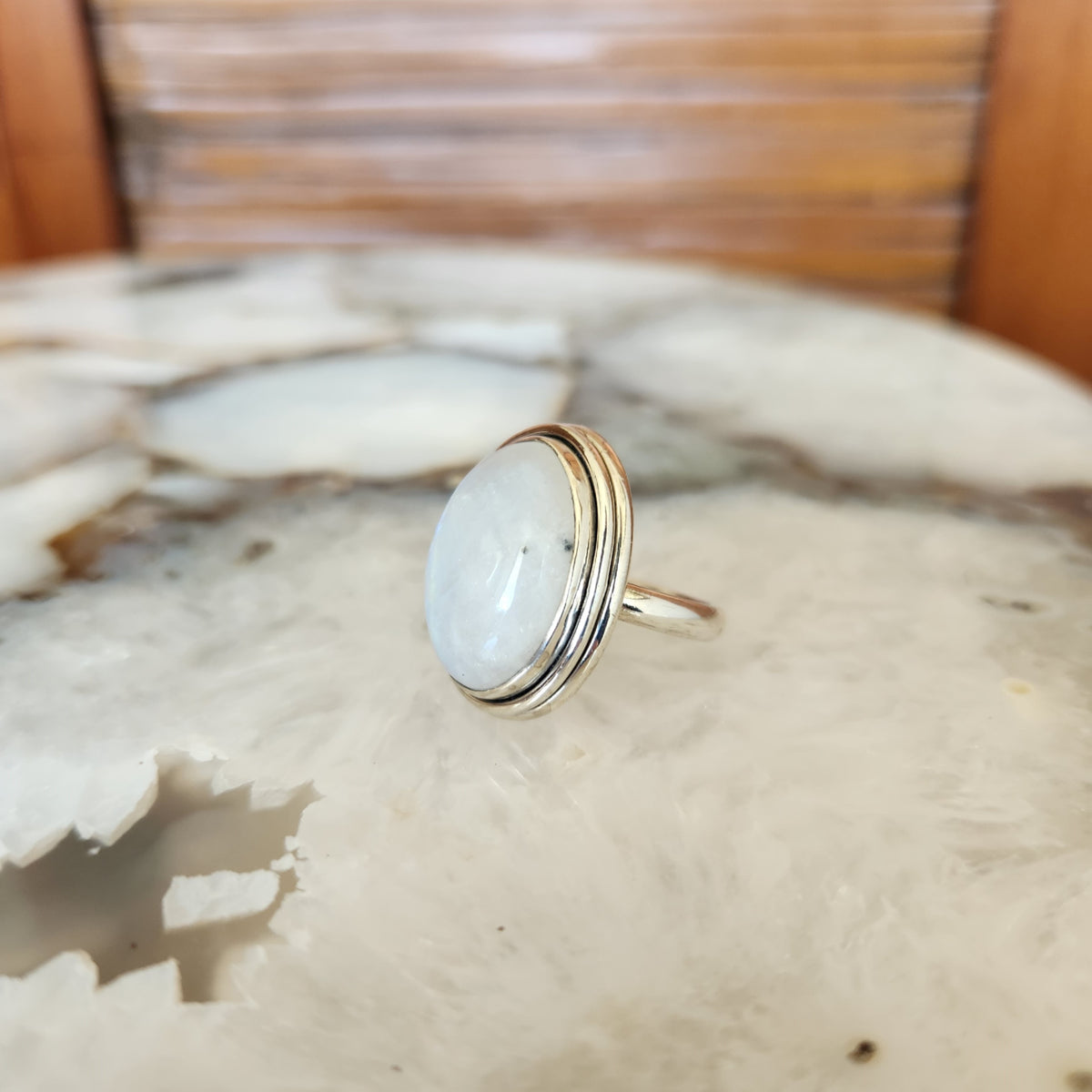 Vintage Sterling Silver Bezel Set Cabochon Moonstone Solitaire Ring