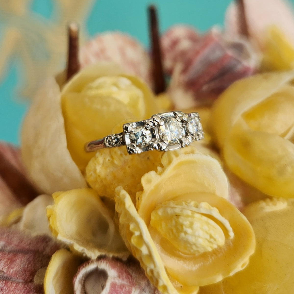 Vintage 14 Karat Yellow & White Gold Illusion Top 5 Stone Diamond Ring