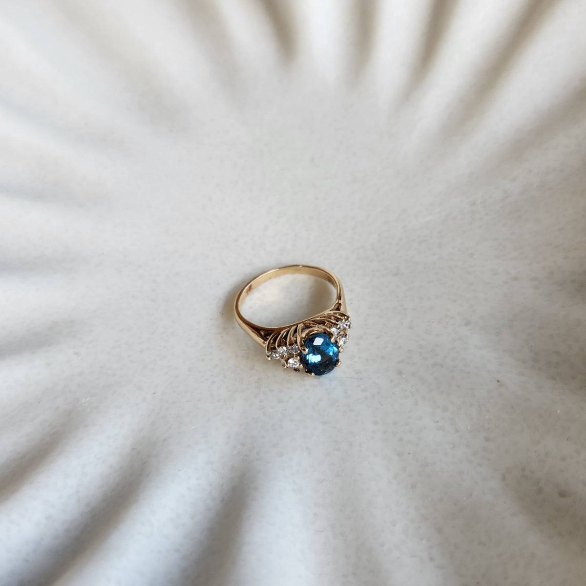 Vintage 14 Karat Yellow Gold Oval London Blue Topaz With Round Diamond Accents