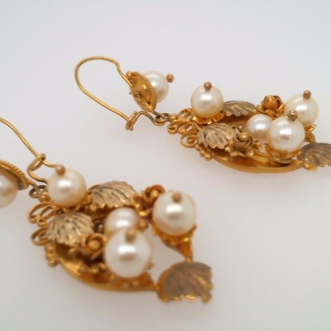Vintage 14 Karat Yellow Gold Pearl Earrings With Flowers, Leaves & Scroliing Filgree Design