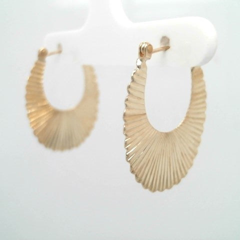 Vintage 14 Karat Yellow Gold Flat Ribbed Hoop Earrings