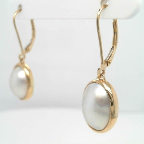 Vintage 18 Karat Yellow Gold Oval Mabe Pearl Bezel Set Earrings With Leverbacks