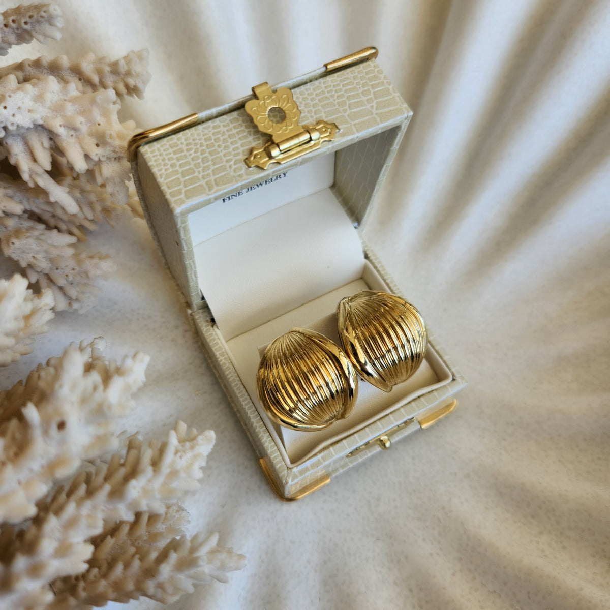 Vintage 18 Karat Yellow Gold Ribbed Earrings With Omega Backs