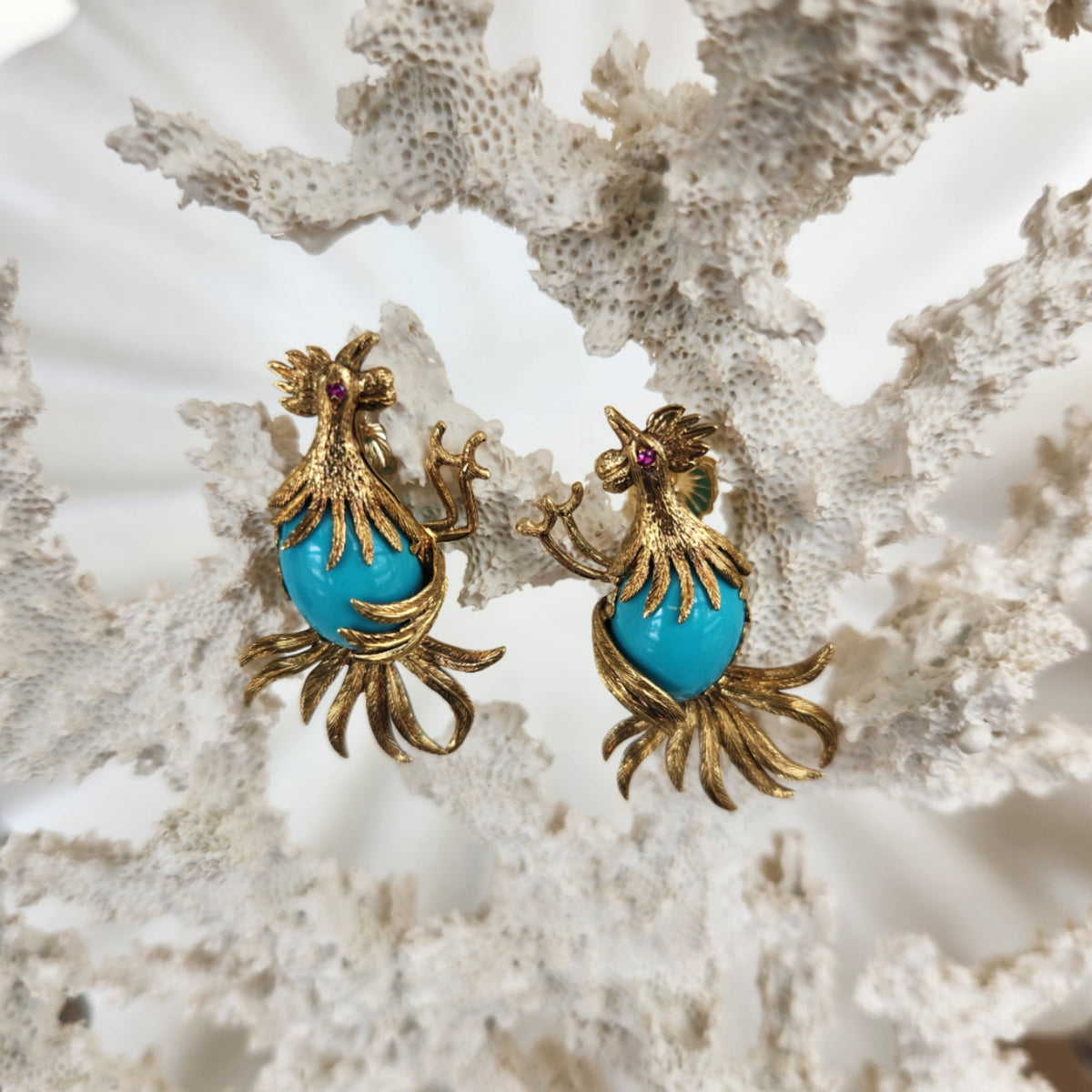 Vintage 18 Karat Yellow Gold Turquoise Rooster Earrings With Ruby Eyes