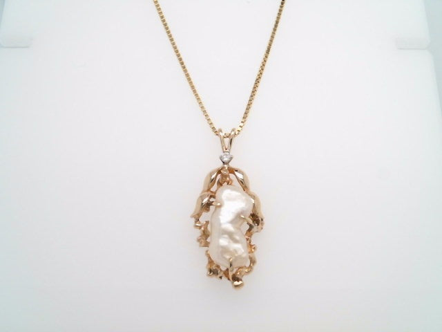 **Online Clearance** Vintage 14 Karat Yellow Gold Freeform Freshwater Pearl & Diamond Pendant