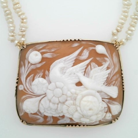 Vintage 14 Karat Yellow Gold Carved Shell Cameo And Double Strand Pearl Necklace 18"
