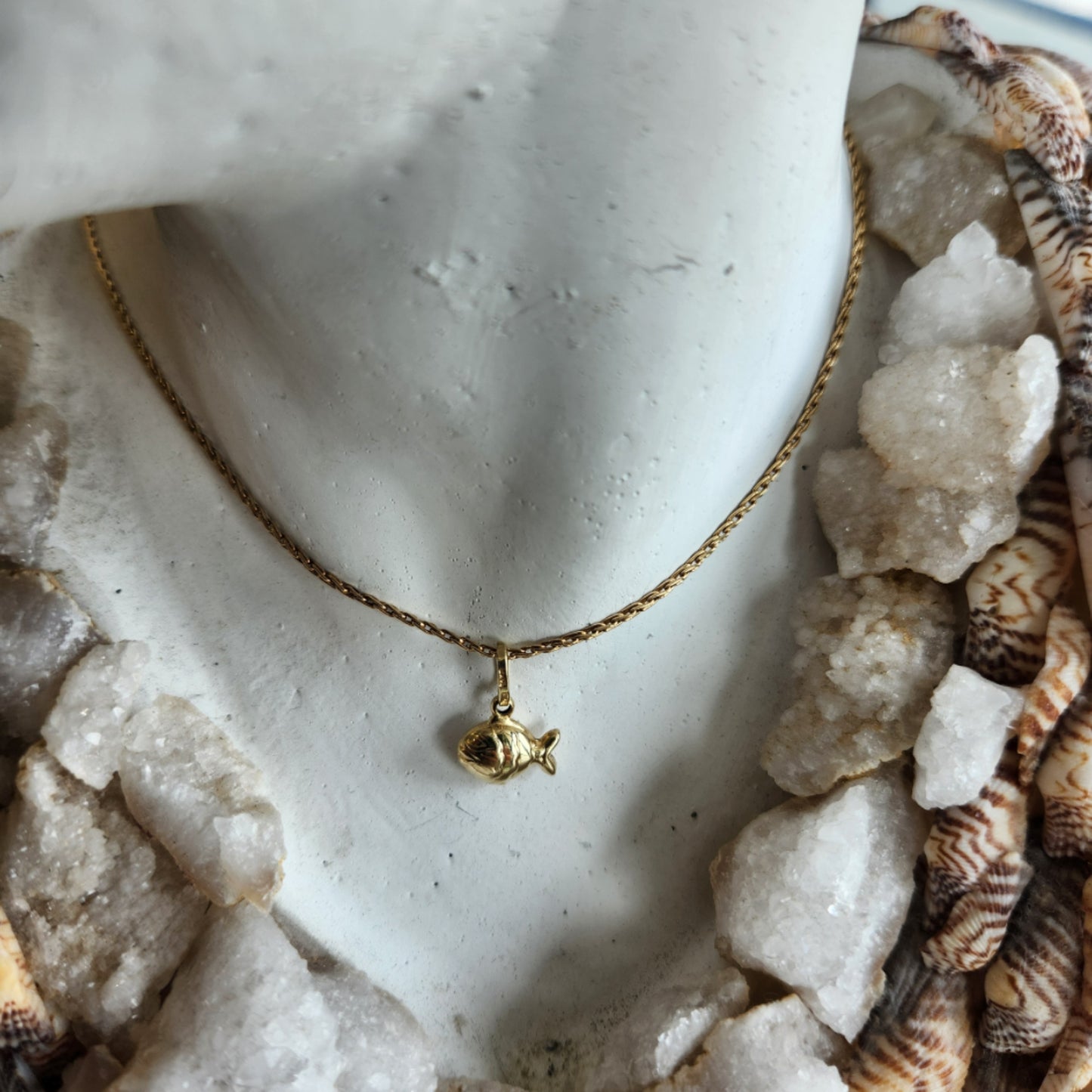 Vintage 14 Karat Yellow Gold Fish Pendant