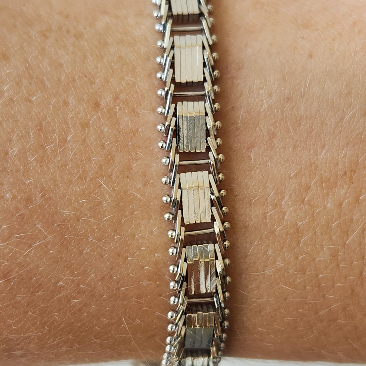 Vintage 14 Karat White Gold 7 Mm Fancy Link Bracelet, 6.75"