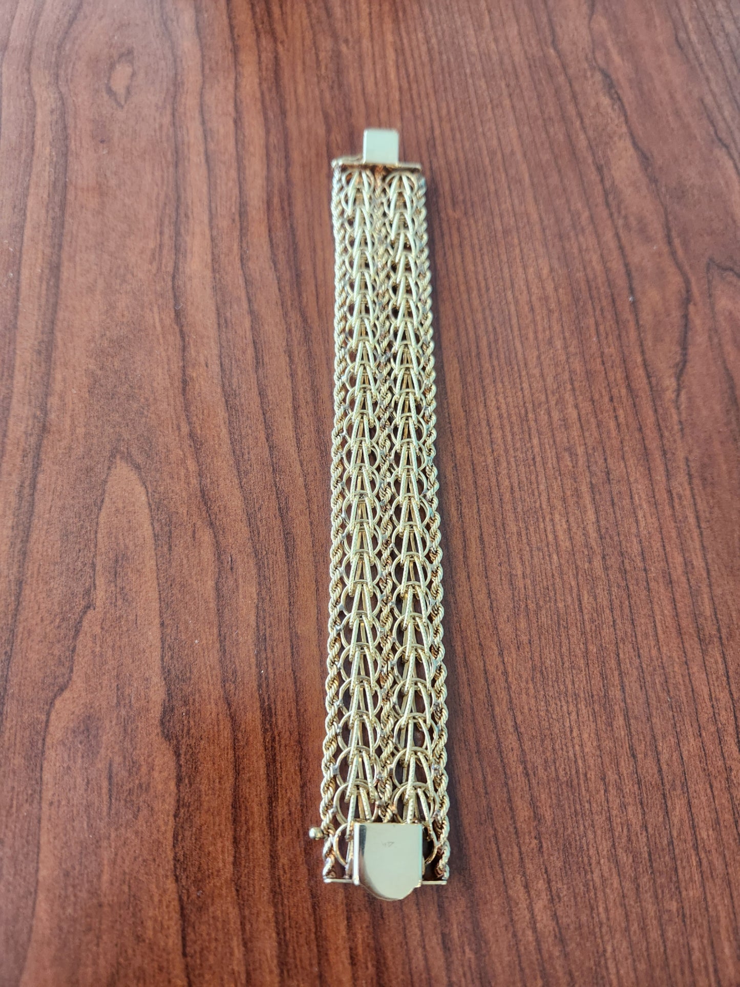 Vintage 14 Karat Yellow Gold 27 Mm Wide Fancy Mesh Link Bracelet, 7.5"