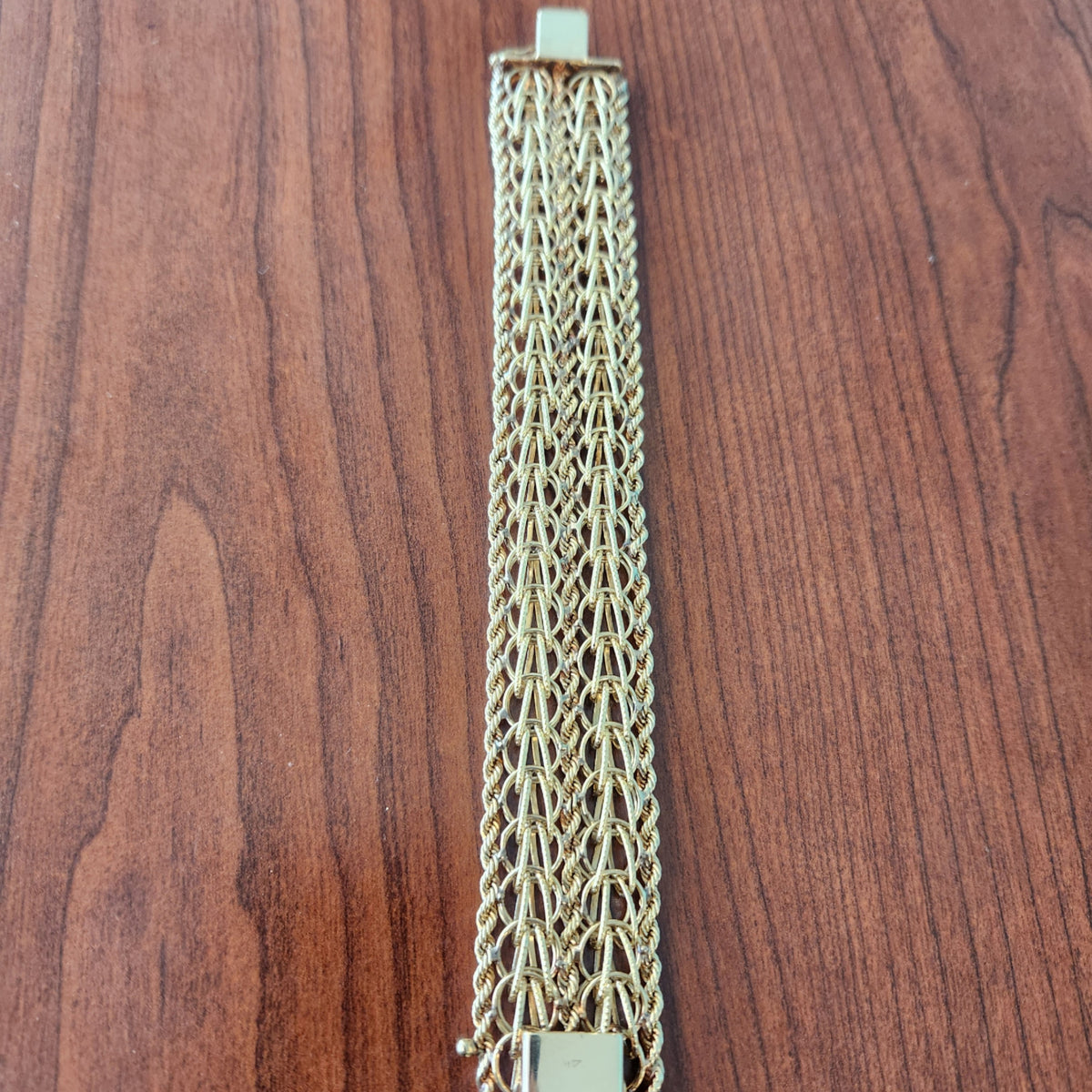 Vintage 14 Karat Yellow Gold 27 Mm Wide Fancy Mesh Link Bracelet, 7.5"