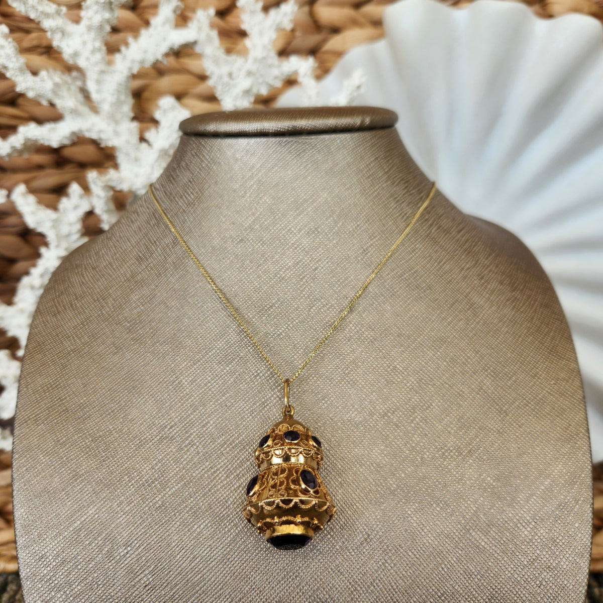 18K Yellow Gold Italian Mid-Century Ornate Space Capsule Shaped Charm