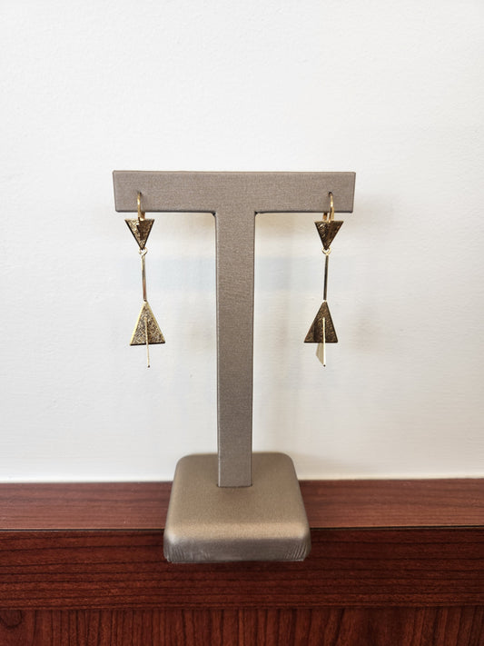 18K Yellow Designer Arrow Dangle Earrings