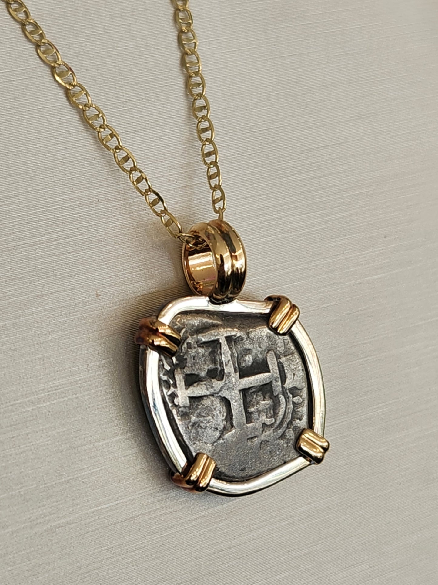 Spanish Shipwreck 1 Reale in 14K Yellow Gold and Sterling Silver Penda