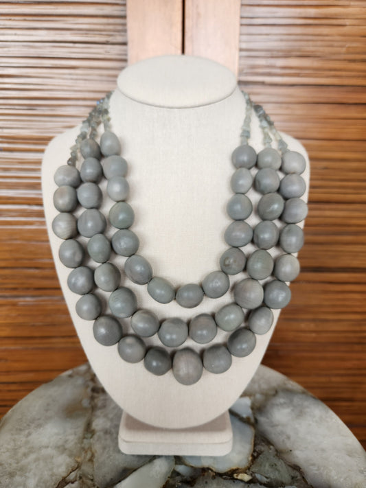 Sterling Silver Vero Beach Knicker Bean & Labradorite Bead Triple Strand Necklace, 24.5"