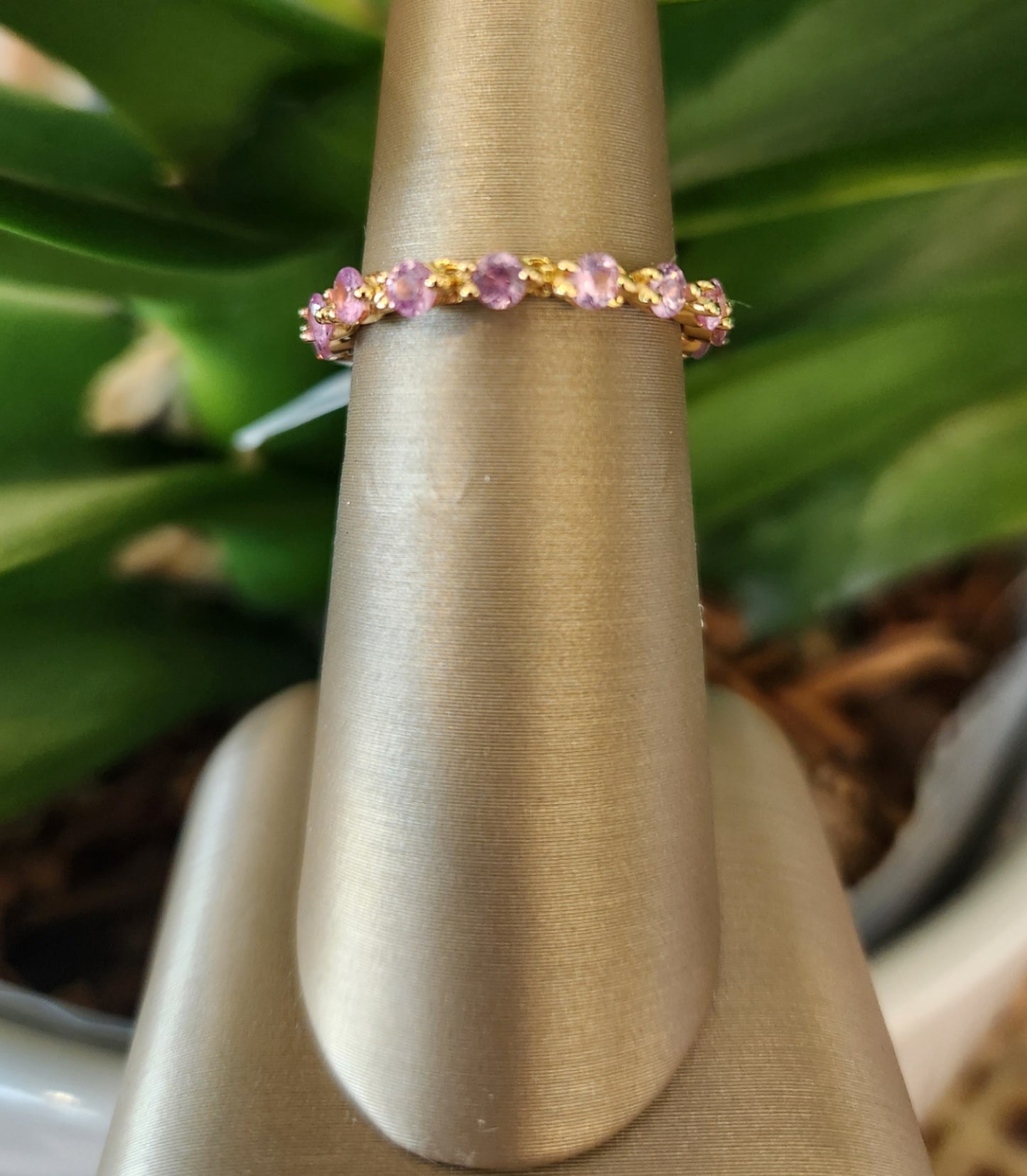 Online Sale * Vintage 14K Yellow Gold Pink Sapphire Flexible Band Size 6.25
