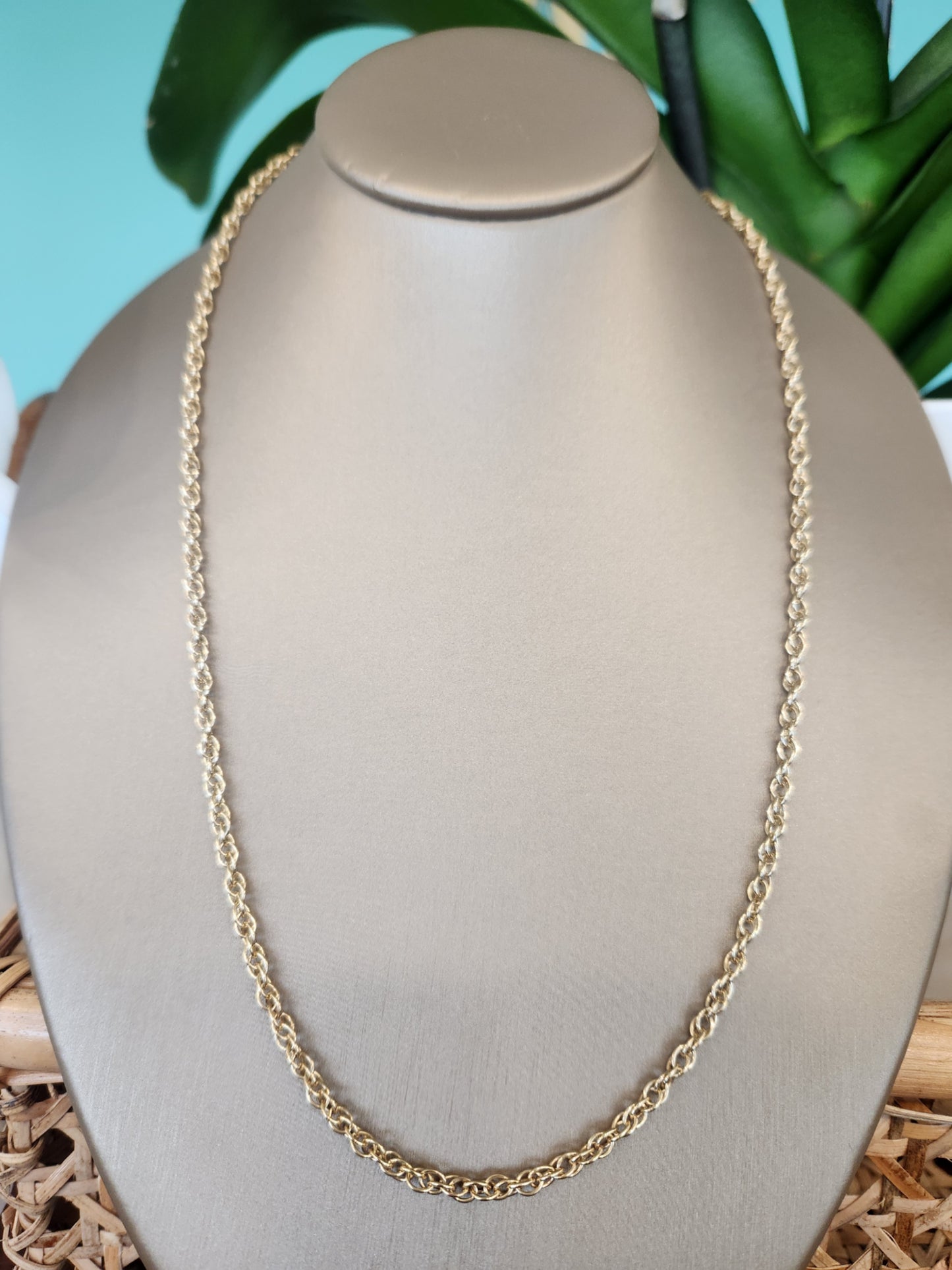 14 Karat Yellow Gold 3.5 Mm Open Rope Link Chain, 24"
Solid