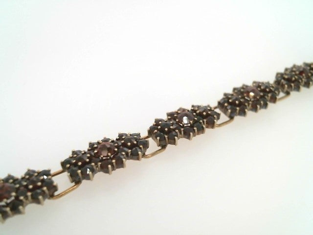 Antique Victorian 14 Karat Yellow Gold 10 Mm Wide Bohemian Garnet Cluster Bracelet 7.5"