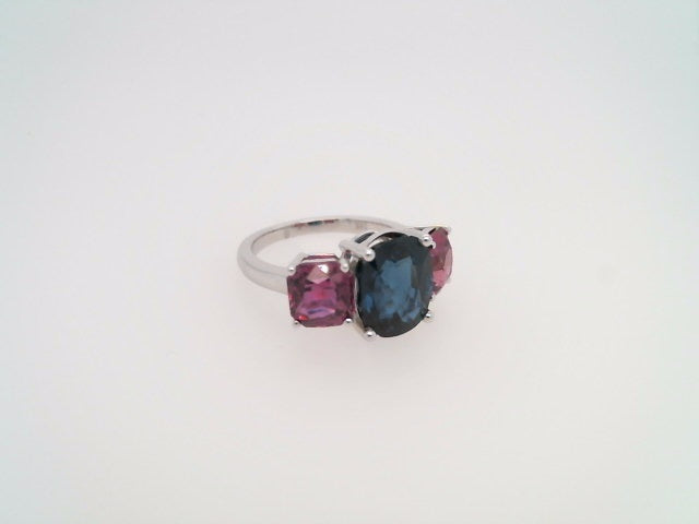 Vintage 18 Karat White Gold Blue & Pink Sapphire 3 Stone Ring