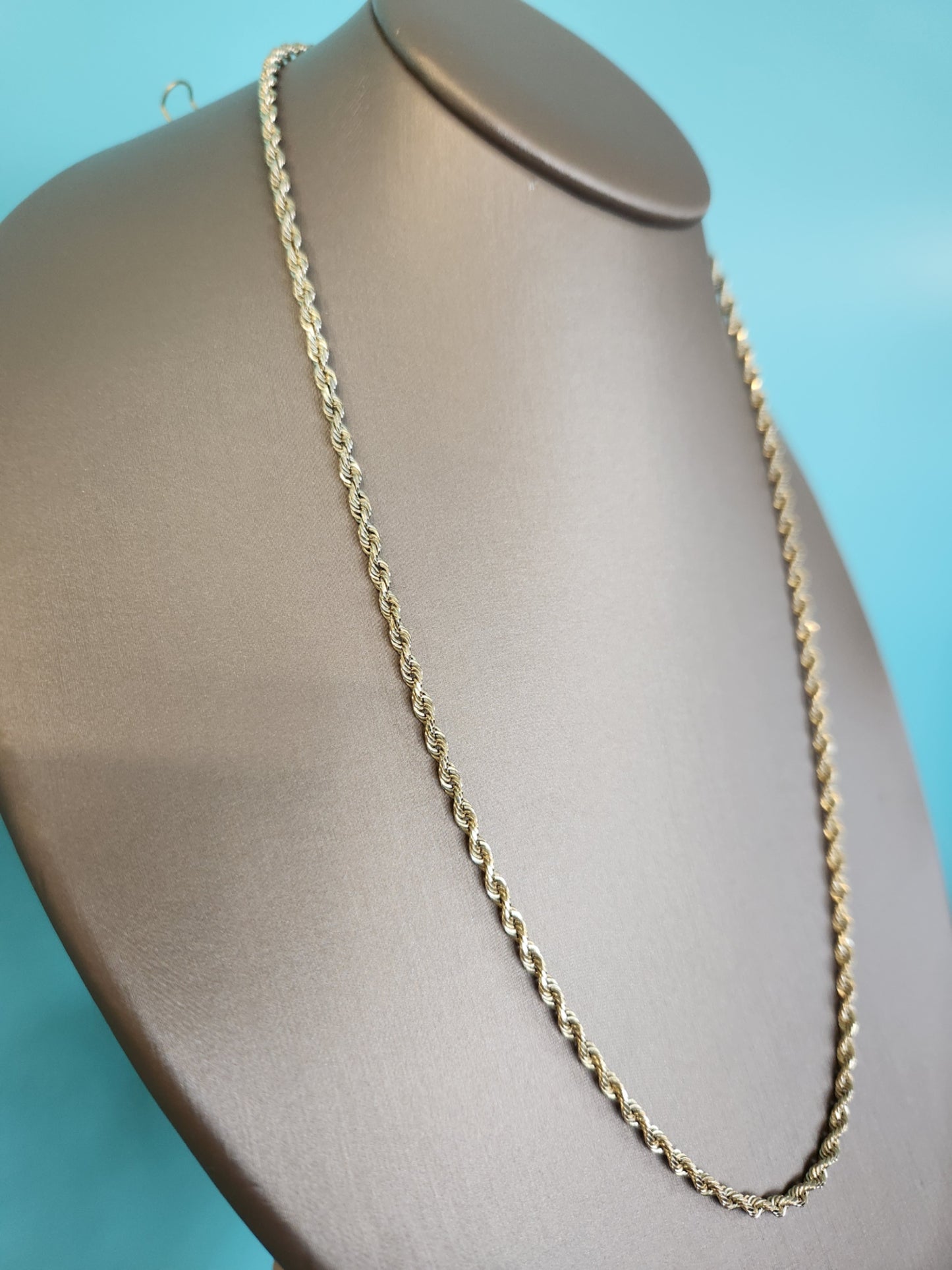 Vintage 14 Karat Yellow Gold 2.7mm Rope Chain with Lobster Clasp, 20"