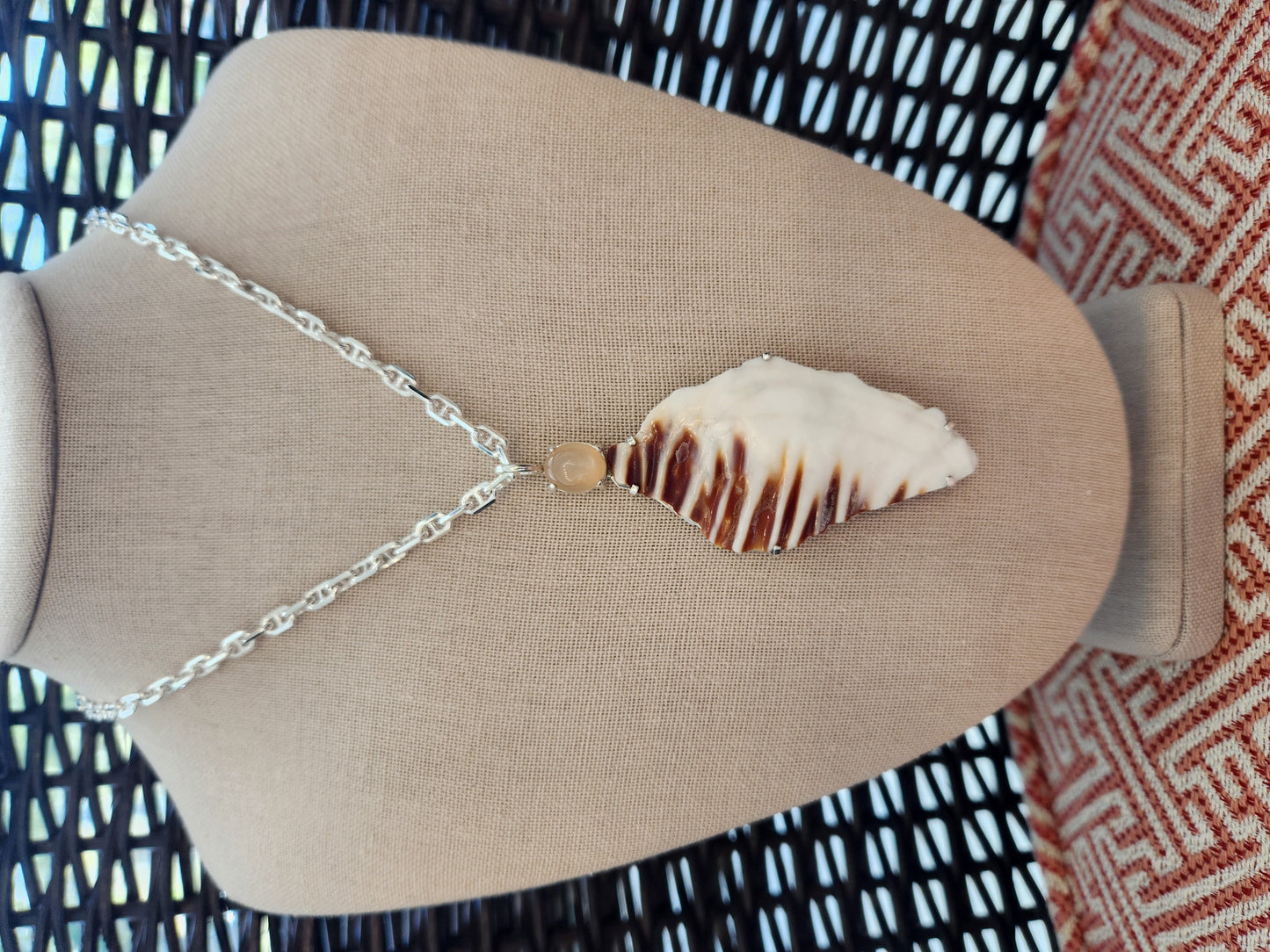 Sterling Silver Vero Beach Queen Conch Shard Pendant With Peach Moonstone Accent
