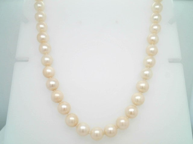 Vintage 14 Karat Yellow Gold 8 Mm Cream Akoya Cultured Pearl Strand Necklace, 24"