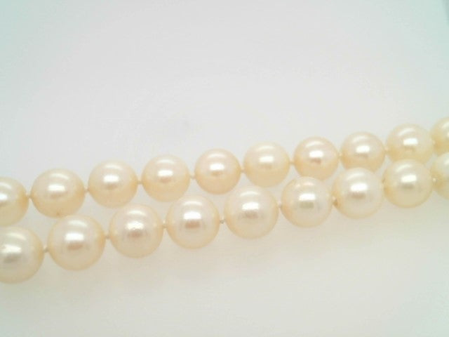 Vintage 14 Karat Yellow Gold 8 Mm Cream Akoya Cultured Pearl Strand Necklace, 24"