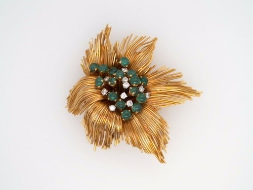 Vintage Retro 18 Karat Yellow Gold Floral Starburst Pin With Cabochon Emeralds & Diamonds