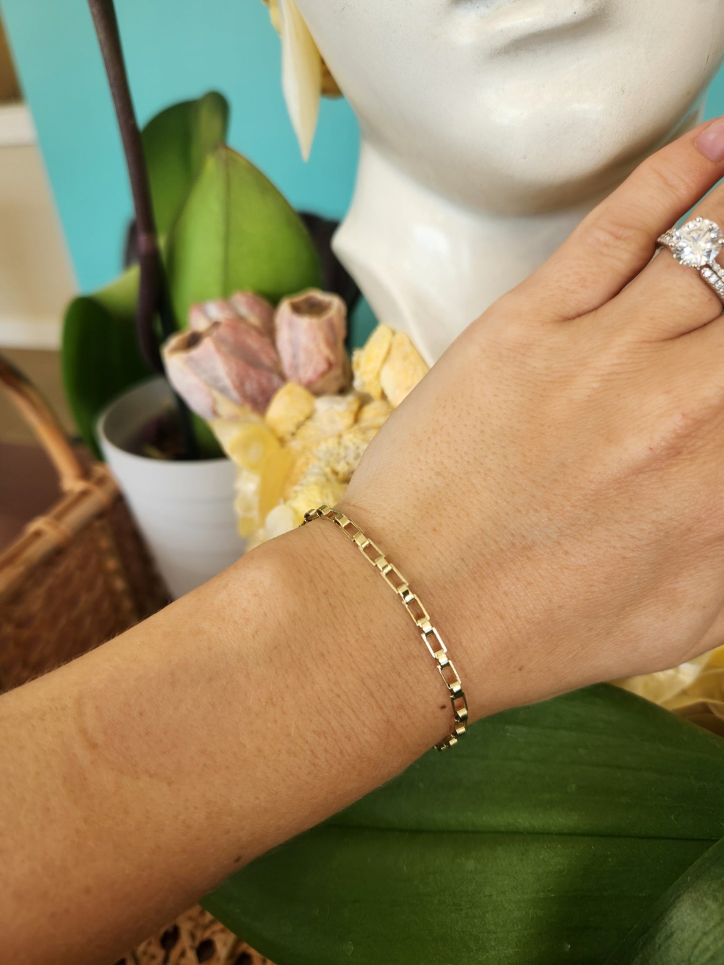 Vintage 14 Karat Yellow Gold 2.75 Mm Rectangular Link Bracelet, 7.25"