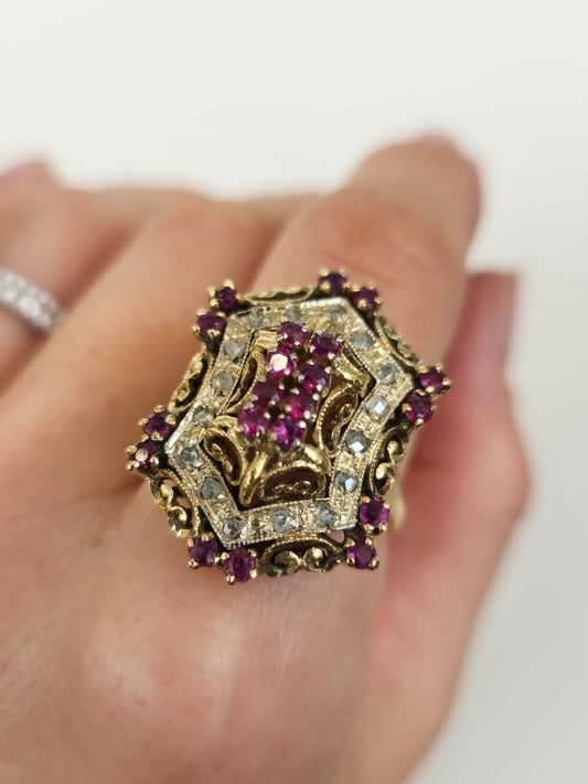 Vintage 18 Karat Yellow Gold Ruby & Rose Cut Diamond Ring
