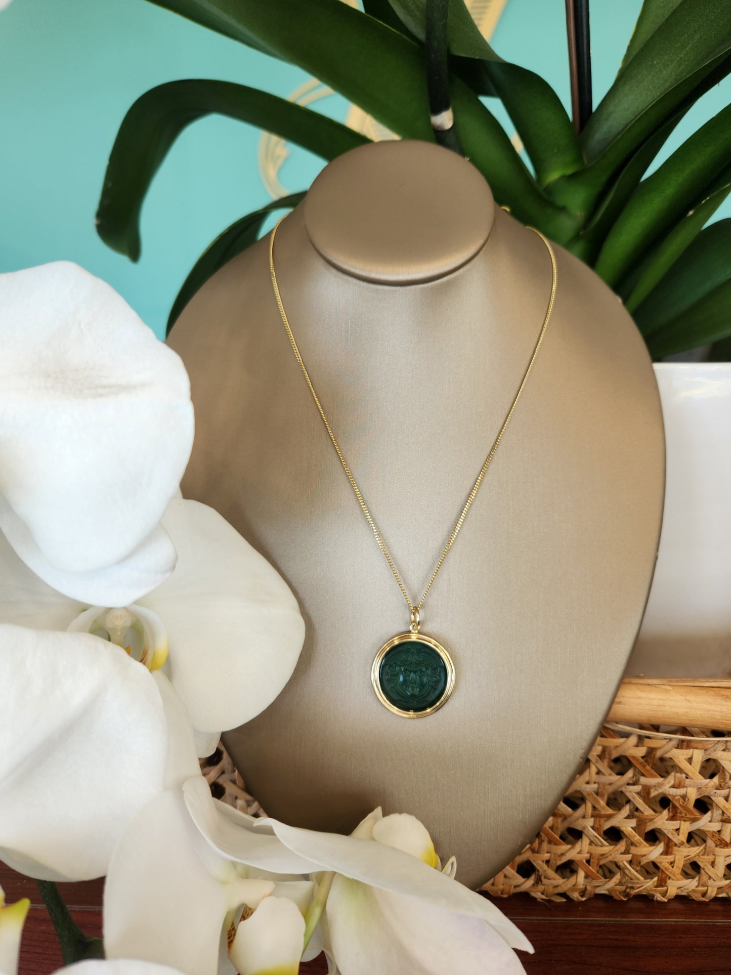 14 Karat Yellow Gold Round Carved Green Onyx Medusa Intaglio Pendant