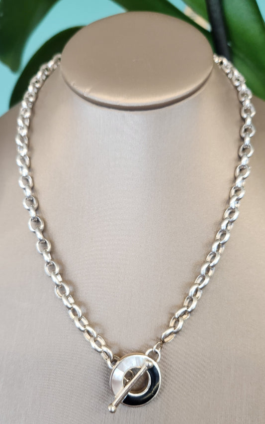 SS 16" Chunky Oval Link Necklace Black/White Enamel toggle Closure