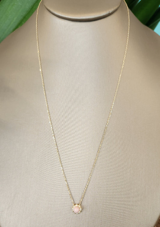 14 Karat Yellow Gold 4.5 Mm Light Pink Conch Pearl & Diamond Halo Necklace, 18"