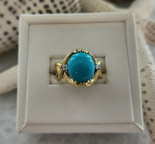Vintage 18 Karat Yellow Gold Turquoise & Diamond Ring With Brushed Finish
