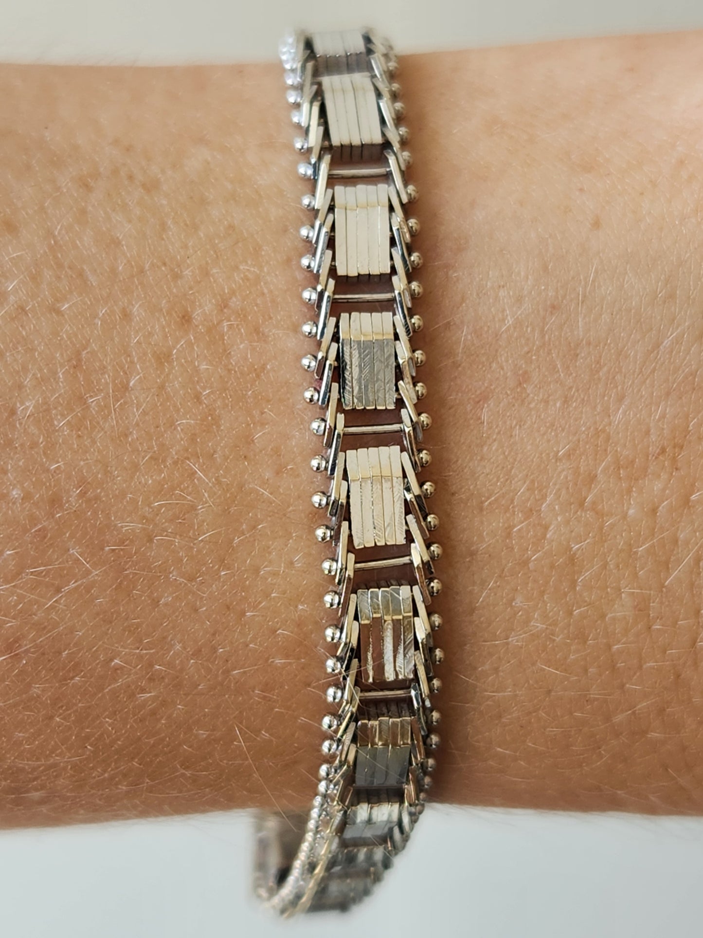 Vintage 14 Karat White Gold 7 Mm Fancy Link Bracelet, 6.75"