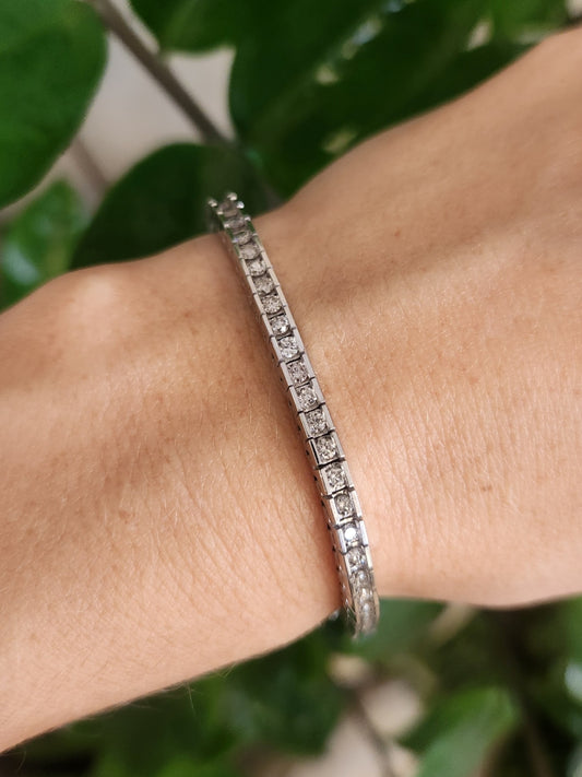 Vintage 14 Karat White Gold Diamond Bar Set Line/Tennis Style Bracelet, 7.5"