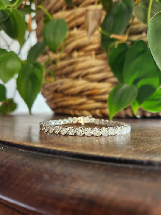 Vintage 14 Karat White Gold Pave Fancy "S" Link Bracelet, 7.5"
