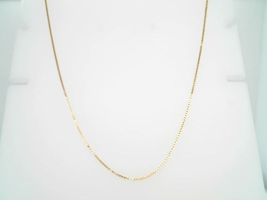 14 Karat Yellow Gold .9 Mm Box Link Chain 18"