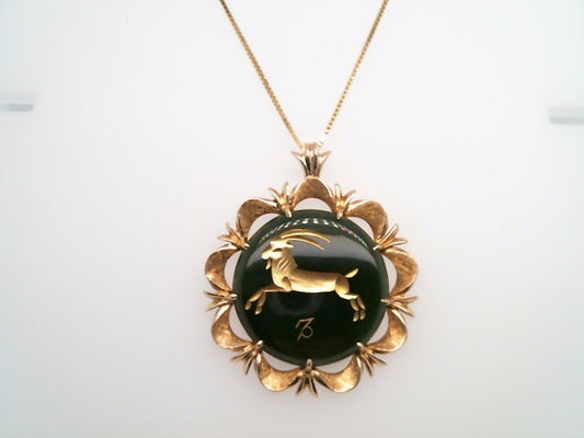 Vintage 14 Karat Yellow Gold 35 Mm Capricorn Zodiac Medallion Pendant With Dark Green Carved Jade Cabochon
