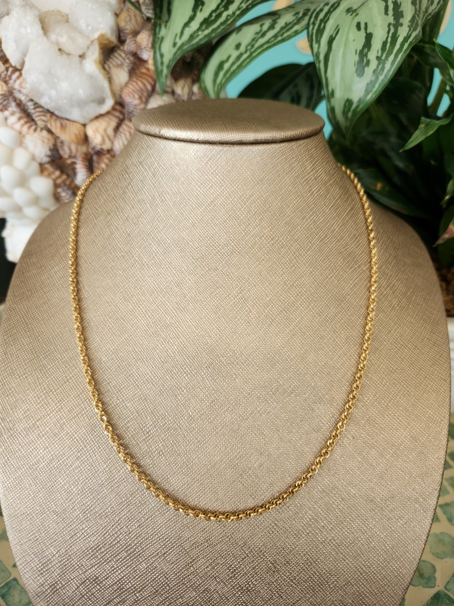 Vintage 14 Karat Yellow Gold 2.6 Mm Fancy Textured Rope Chain, 20"