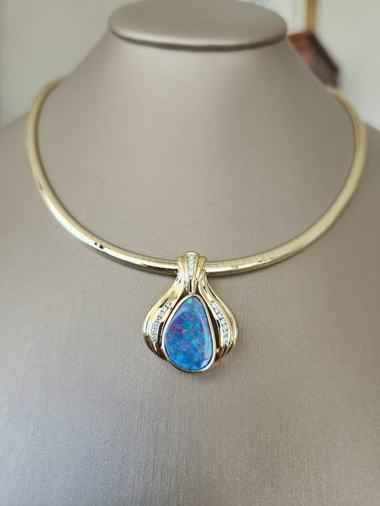 Vintage 14 Karat Yellow Gold Opal & Diamond Pendant