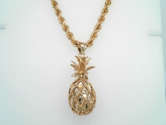 Vintage 14 Karat Yellow Gold Diamond Cut Pineapple Pendant