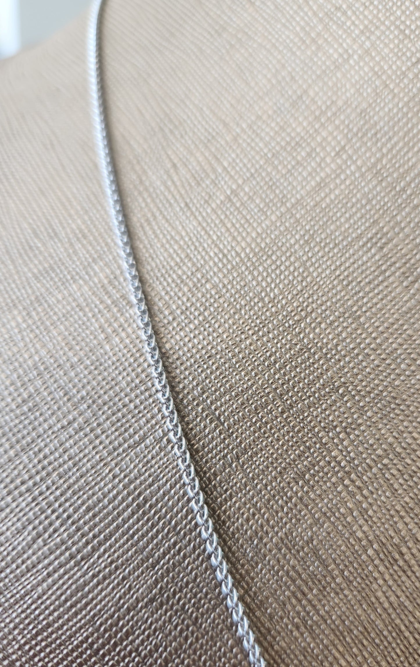 SS RH-plated 22 inch adjustable Spiga Chain; 1.5 mm
