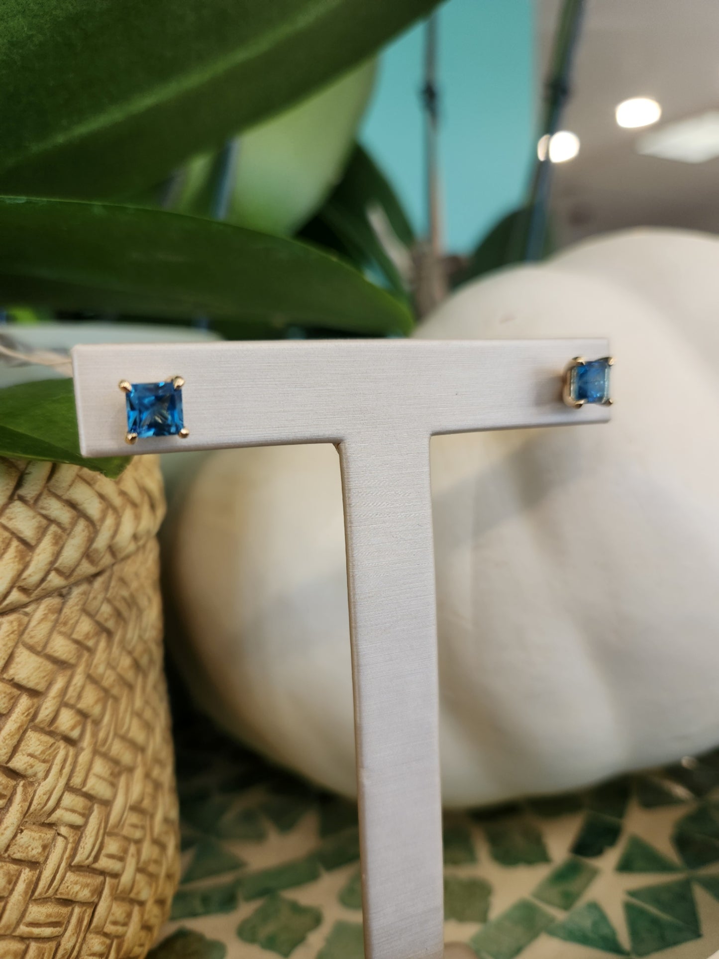 14 Karat Yellow Gold Solitaire Square Blue Topaz Stud Earrings